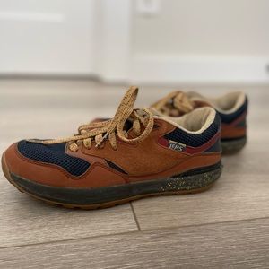 Lems women’s trailhead, size 8.5